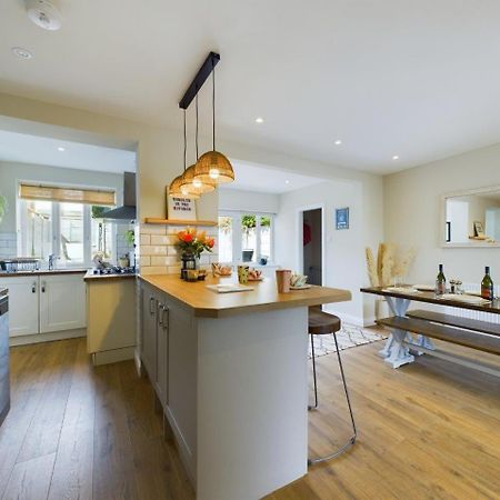 Stones Throw - Stunning House, Mins From Beach And Dogs Welcome Бродстейрс Экстерьер фото