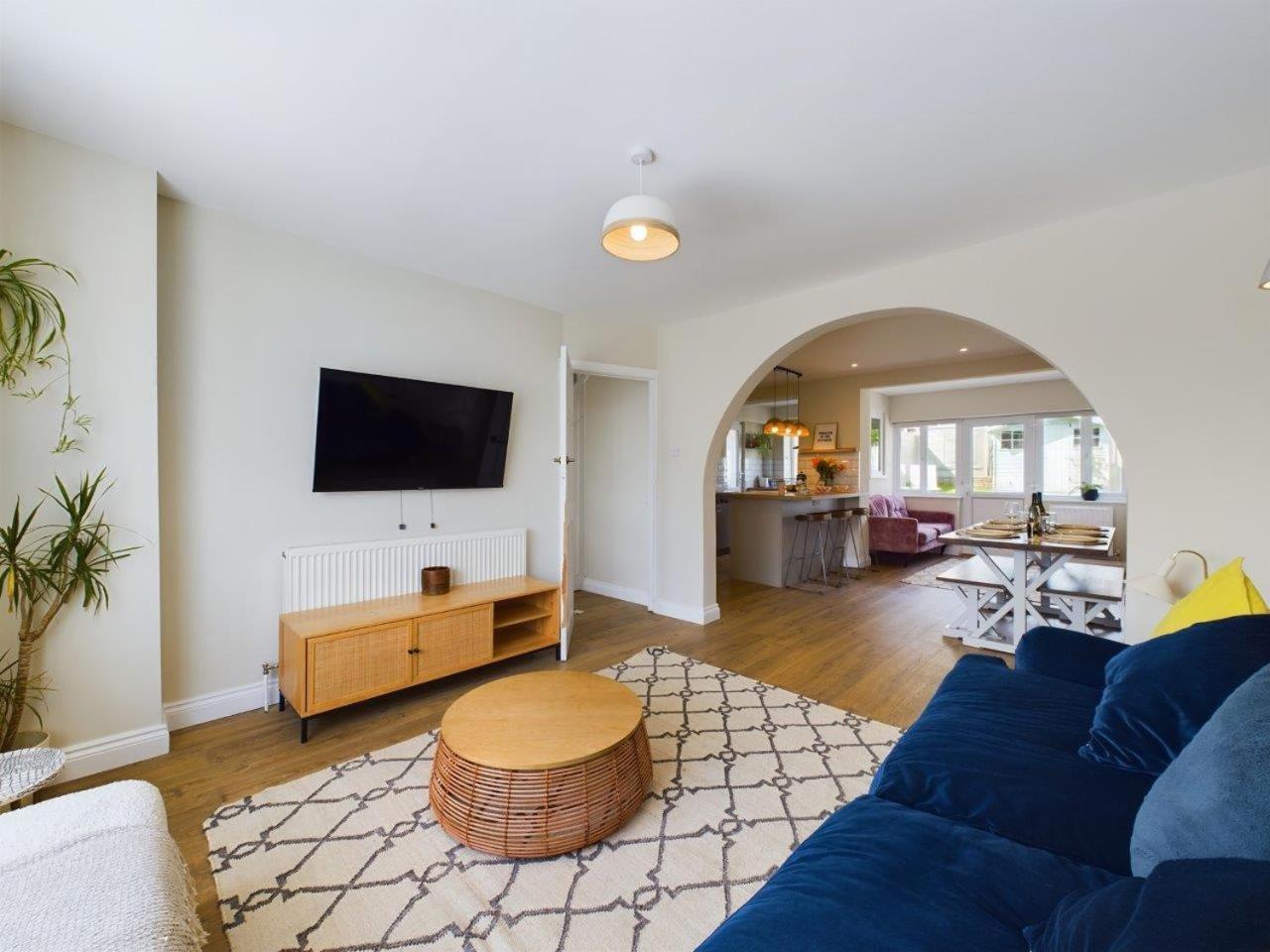 Stones Throw - Stunning House, Mins From Beach And Dogs Welcome Бродстейрс Экстерьер фото