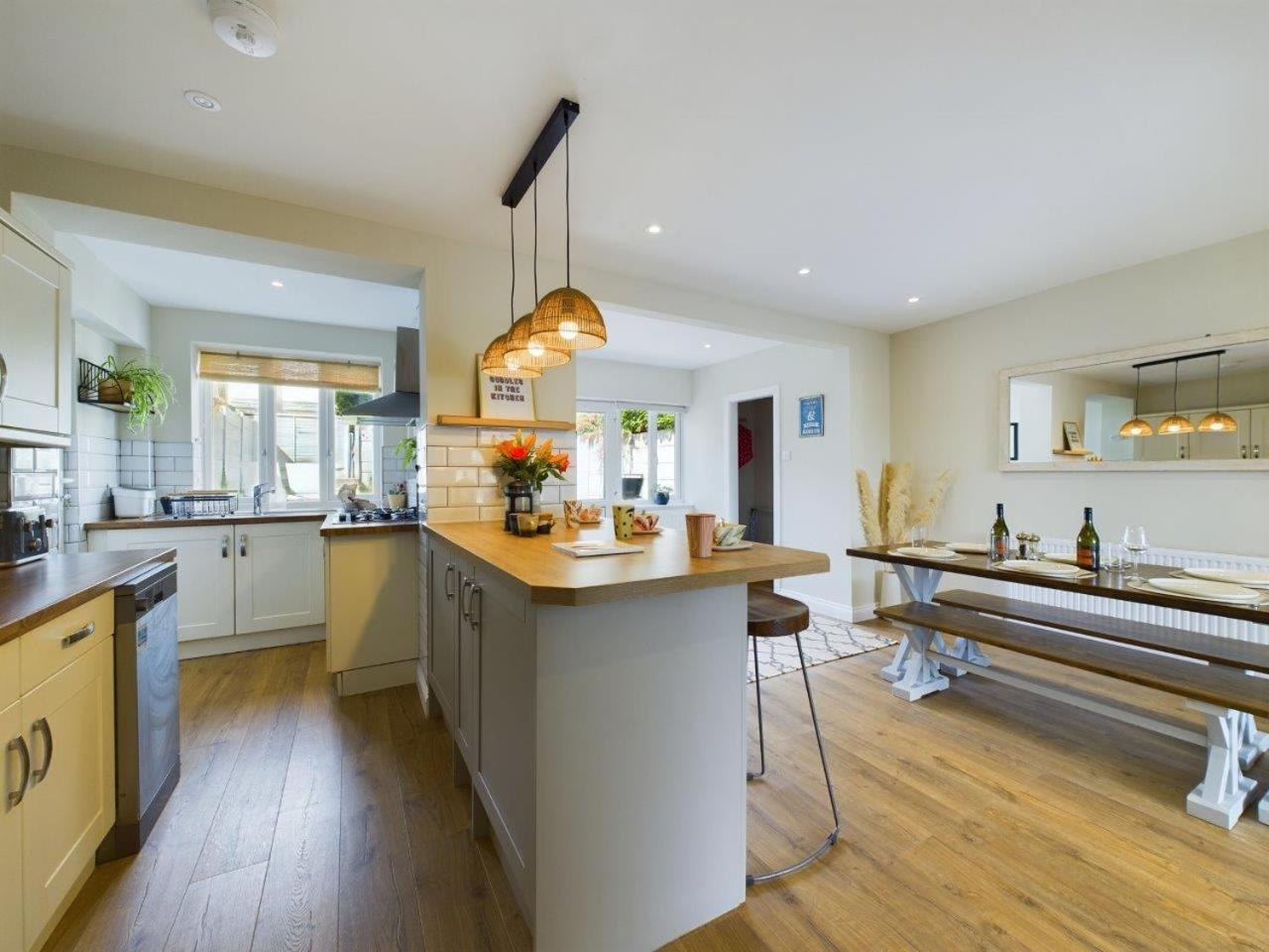 Stones Throw - Stunning House, Mins From Beach And Dogs Welcome Бродстейрс Экстерьер фото